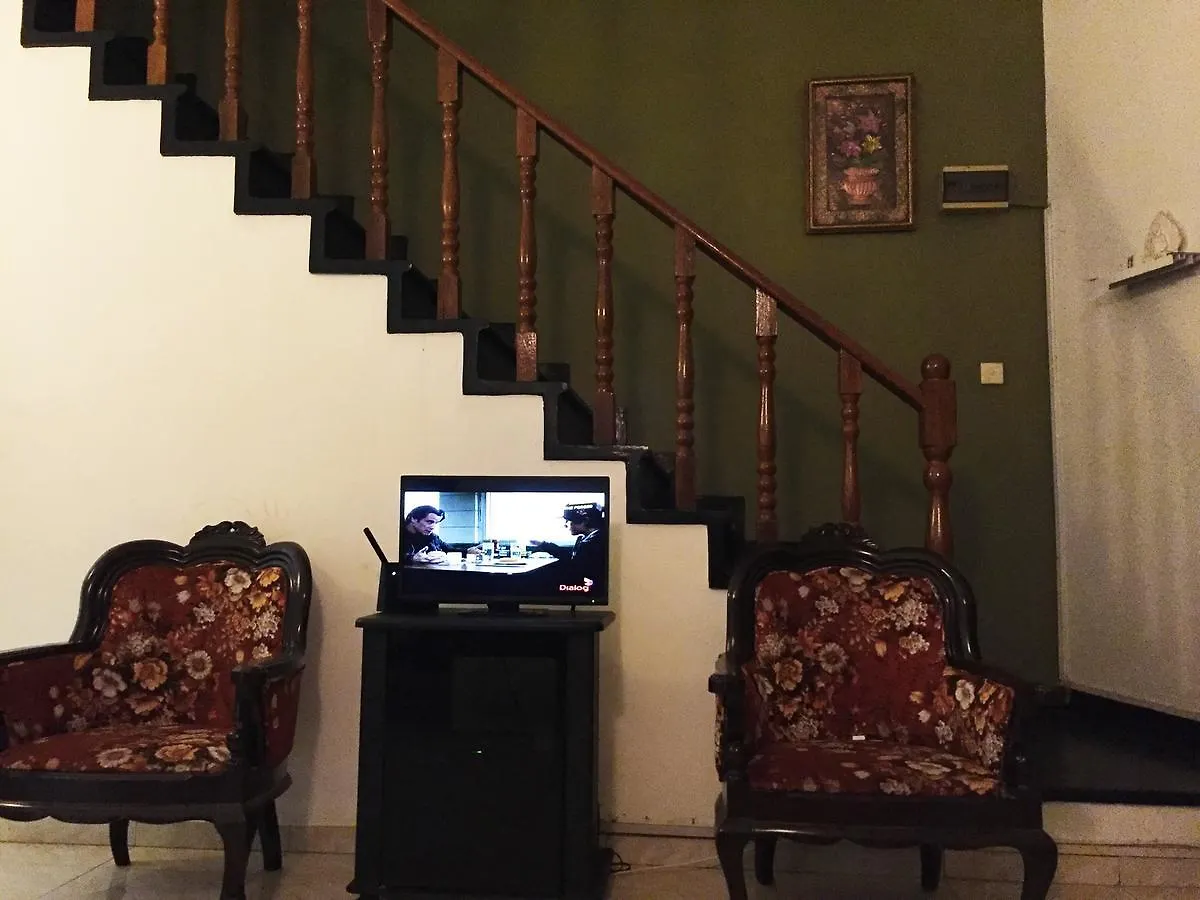 نيجومبو فيلا بروسو فندق مبيت وإفطار