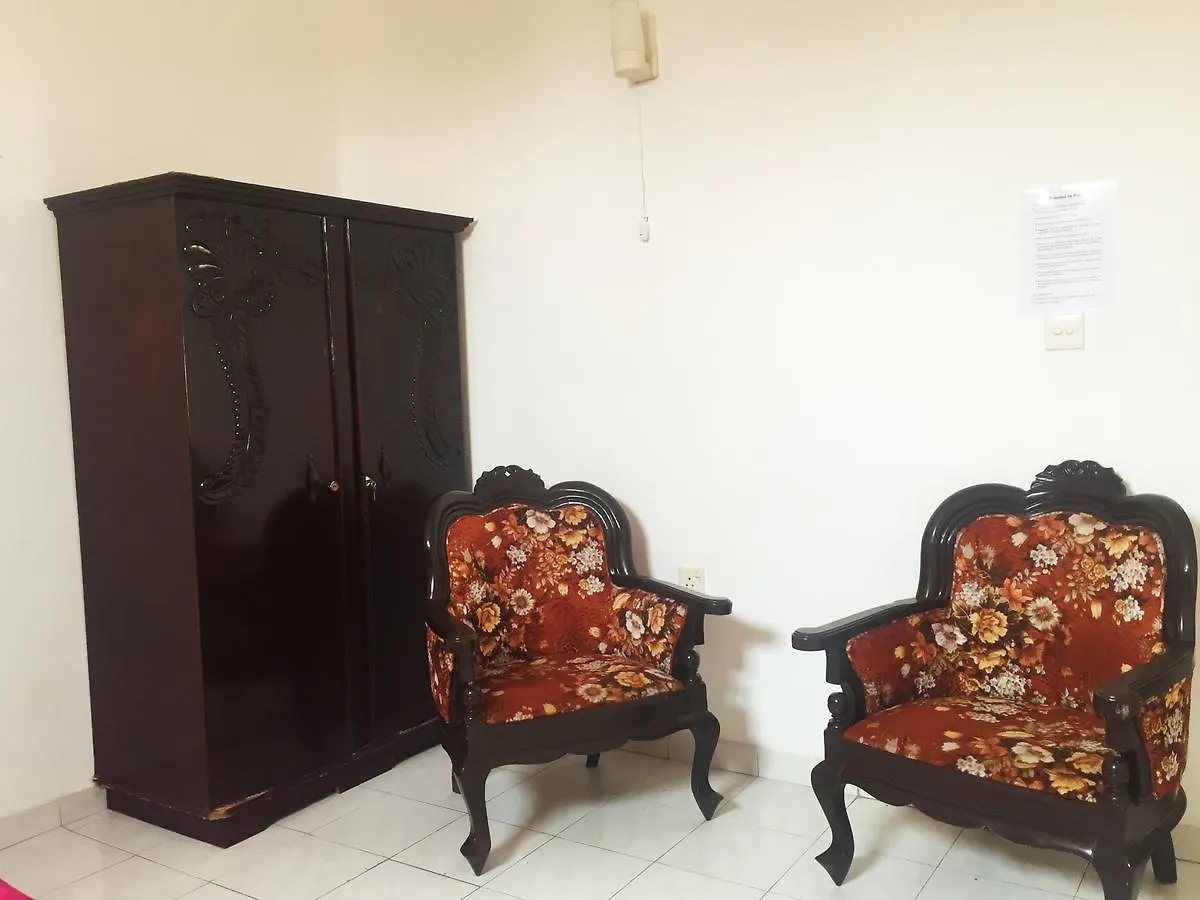 نيجومبو فيلا بروسو فندق مبيت وإفطار